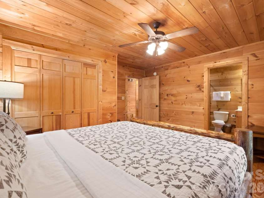 105 Palisade Drive, Mill Spring, NC 28756.  MLS# CAR4384255, YatesRealty ID 24866. 