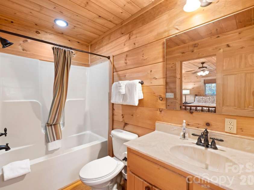 105 Palisade Drive, Mill Spring, NC 28756.  MLS# CAR4384255, YatesRealty ID 24866. 