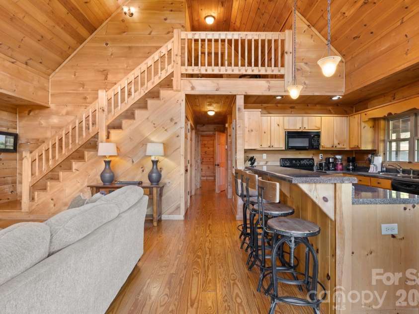 105 Palisade Drive, Mill Spring, NC 28756.  MLS# CAR4384255, YatesRealty ID 24866. Soaring ceilings!