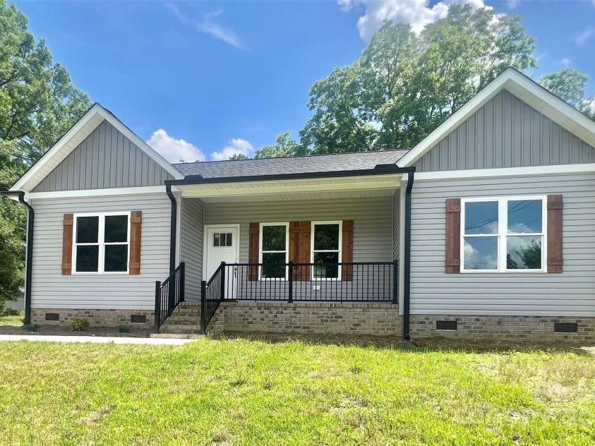 325 Jordan Avenue, Spencer, NC 28159.  MLS# CAR4269843, YatesRealty ID 24867. Frontal