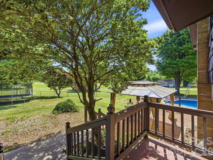 3634 Brookwood Drive, Maiden, NC 28650.  MLS# CAR4371987, YatesRealty ID 24867. 