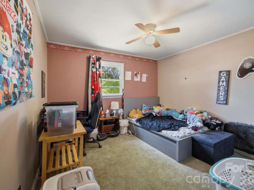 3634 Brookwood Drive, Maiden, NC 28650.  MLS# CAR4371987, YatesRealty ID 24867. 