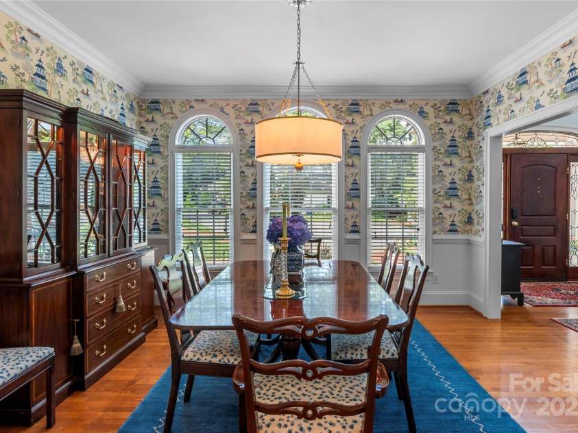 3129 Bentley Court, Winston Salem, NC 27104.  MLS# CAR4272483, YatesRealty ID 24868. 