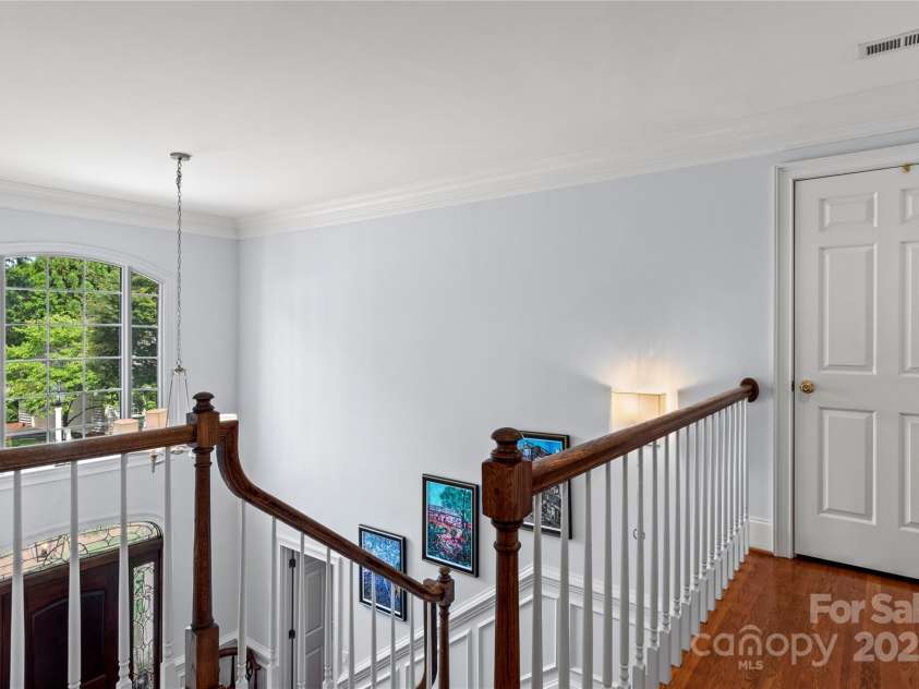 3129 Bentley Court, Winston Salem, NC 27104.  MLS# CAR4272483, YatesRealty ID 24868. 