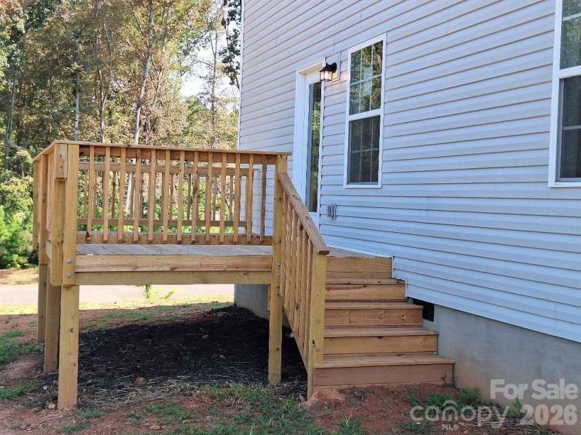 5115 Colchester Court, Catawba, NC 28609.  MLS# CAR4366234, YatesRealty ID 24868. Deck