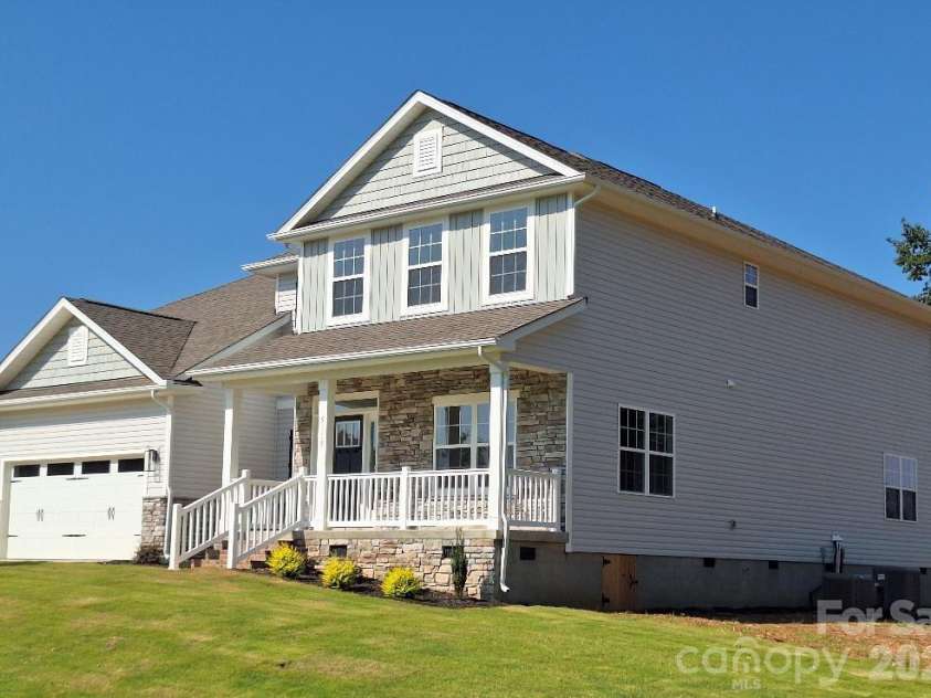 5115 Colchester Court, Catawba, NC 28609.  MLS# CAR4366234, YatesRealty ID 24868. Front