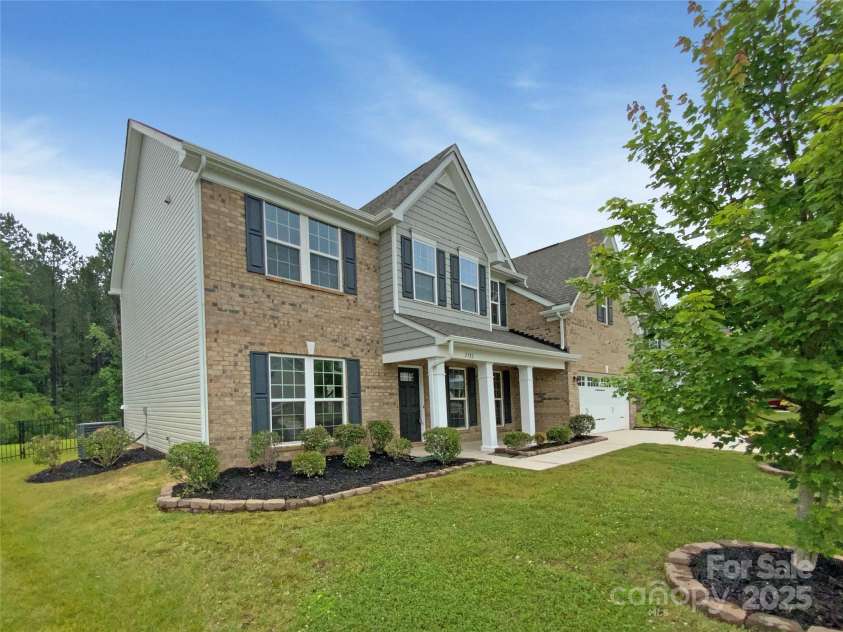 2382 Drake Mill Lane, Concord, NC 28025.  MLS# CAR4272161, YatesRealty ID 24869. 