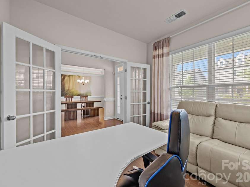4028 Whittier Lane, Tega Cay, SC 29708.  MLS# CAR4373677, YatesRealty ID 24869. 