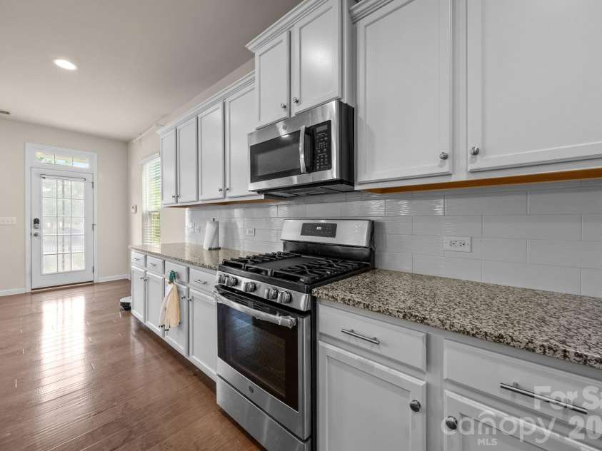 4028 Whittier Lane, Tega Cay, SC 29708.  MLS# CAR4373677, YatesRealty ID 24869. 