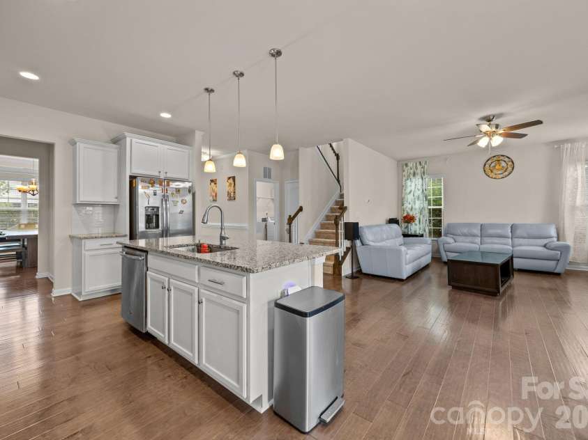 4028 Whittier Lane, Tega Cay, SC 29708.  MLS# CAR4373677, YatesRealty ID 24869. 