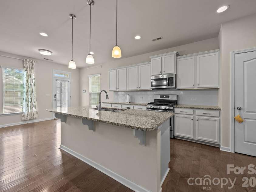 4028 Whittier Lane, Tega Cay, SC 29708.  MLS# CAR4373677, YatesRealty ID 24869. 