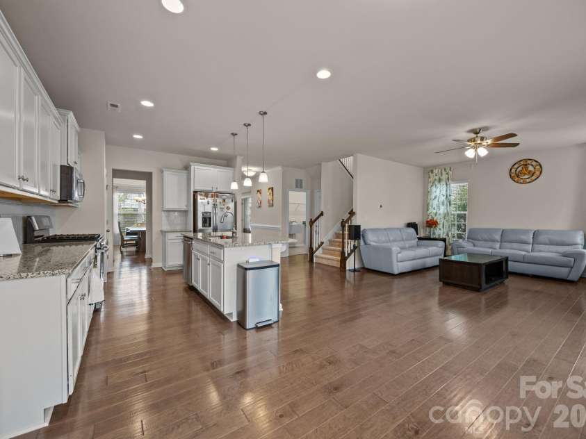 4028 Whittier Lane, Tega Cay, SC 29708.  MLS# CAR4373677, YatesRealty ID 24869. 