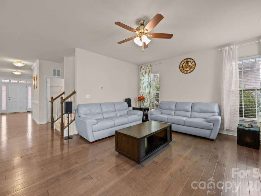 4028 Whittier Lane, Tega Cay, SC 29708.  MLS# CAR4373677, YatesRealty ID 24869. 