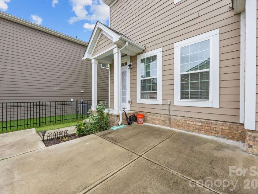 4028 Whittier Lane, Tega Cay, SC 29708.  MLS# CAR4373677, YatesRealty ID 24869. 