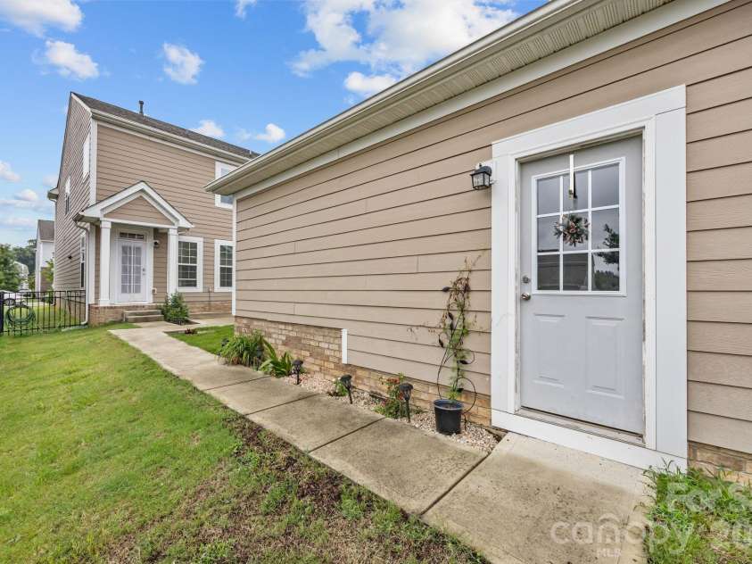 4028 Whittier Lane, Tega Cay, SC 29708.  MLS# CAR4373677, YatesRealty ID 24869. 