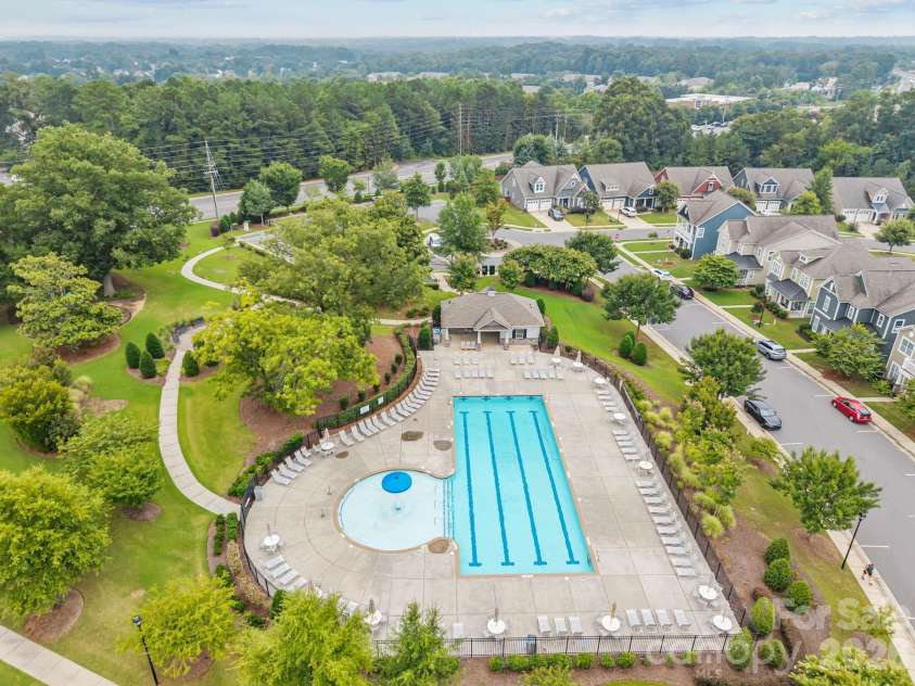 4028 Whittier Lane, Tega Cay, SC 29708.  MLS# CAR4373677, YatesRealty ID 24869. 