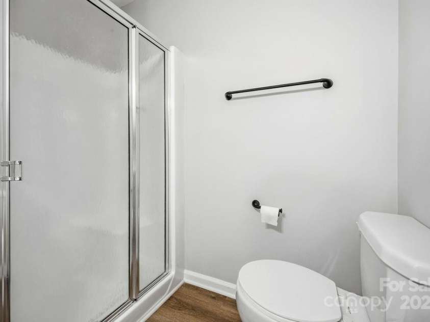 1605 Abbey Circle, Asheville, NC 28805.  MLS# CAR4332167, YatesRealty ID 2487. 