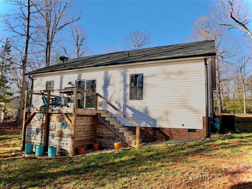 357 Woodrun Drive, Mount Gilead, NC 27306.  MLS# CAR4235052, YatesRealty ID 2487. 