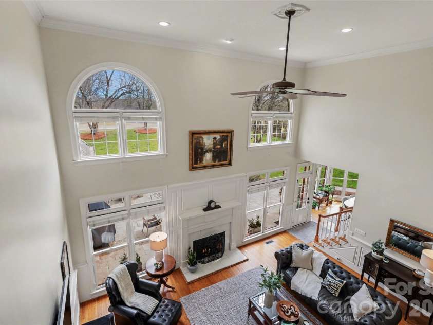 6919 Seton House Lane, Charlotte, NC 28277.  MLS# CAR4350375, YatesRealty ID 2487. Beautiful Golf Course views
