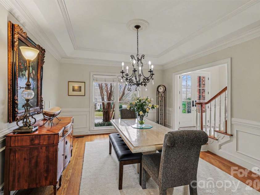 6919 Seton House Lane, Charlotte, NC 28277.  MLS# CAR4350375, YatesRealty ID 2487. Dining Room