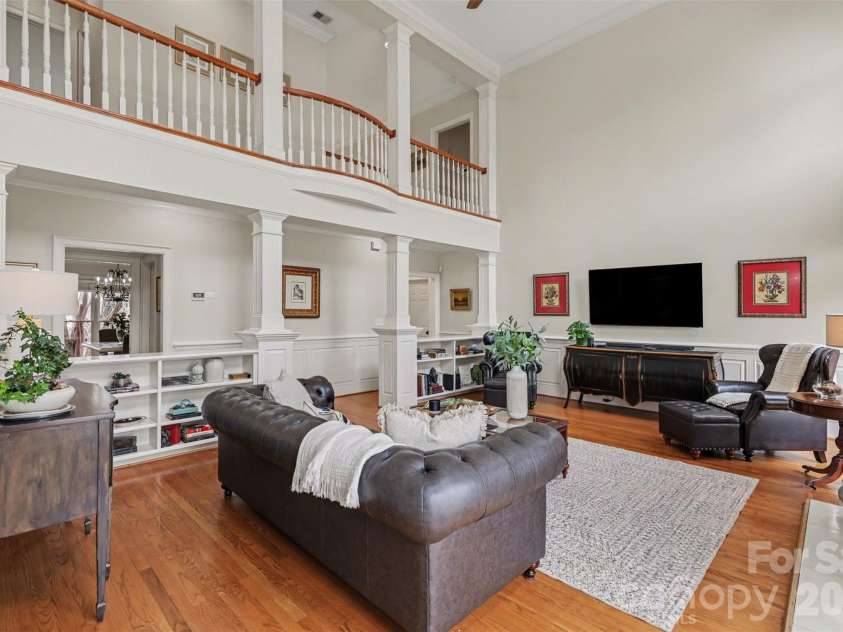 6919 Seton House Lane, Charlotte, NC 28277.  MLS# CAR4350375, YatesRealty ID 2487. Great Room