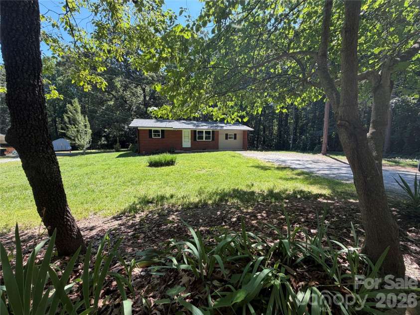 187 Owens Street, Ellenboro, NC 28040.  MLS# CAR4385447, YatesRealty ID 24871. 