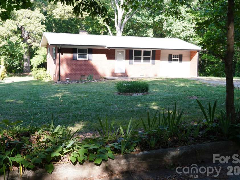 187 Owens Street, Ellenboro, NC 28040.  MLS# CAR4385447, YatesRealty ID 24871. Front