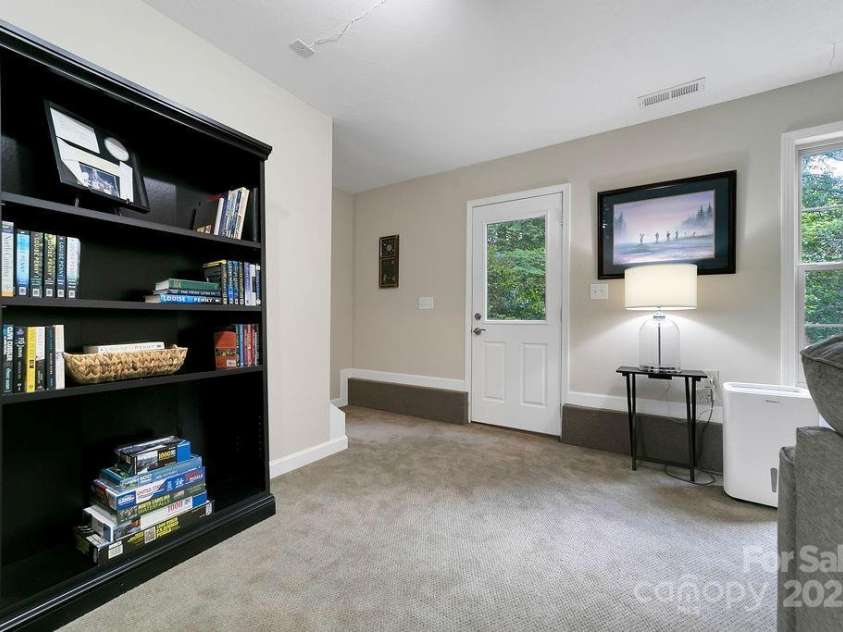 92 Nodatsi Court, Brevard, NC 28712.  MLS# CAR4268723, YatesRealty ID 24873. Hang out for the kids?