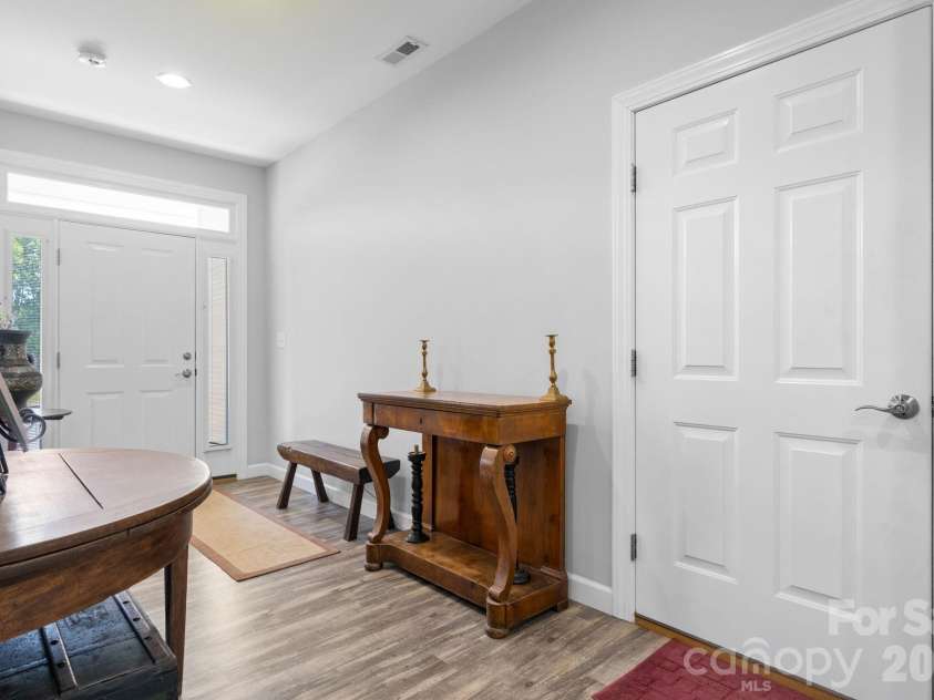 202 Ivy Court, Morganton, NC 28655.  MLS# CAR4384932, YatesRealty ID 24874. 