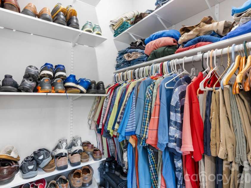 202 Ivy Court, Morganton, NC 28655.  MLS# CAR4384932, YatesRealty ID 24874. Walk in closet