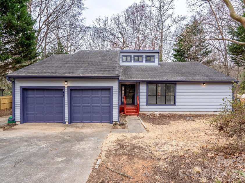 6415 Santa Cruz Trail, Charlotte, NC 28227.  MLS# CAR4381746, YatesRealty ID 24875. 
