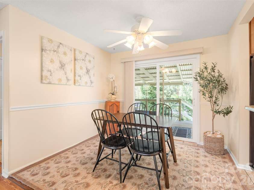 6 Mulberry Drive, Arden, NC 28704.  MLS# CAR4369188, YatesRealty ID 24876. 