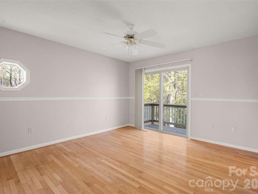6 Mulberry Drive, Arden, NC 28704.  MLS# CAR4369188, YatesRealty ID 24876. 