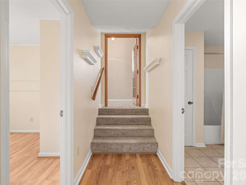 6 Mulberry Drive, Arden, NC 28704.  MLS# CAR4369188, YatesRealty ID 24876. 
