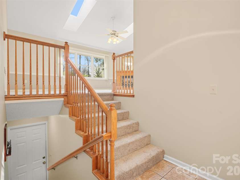 6 Mulberry Drive, Arden, NC 28704.  MLS# CAR4369188, YatesRealty ID 24876. 