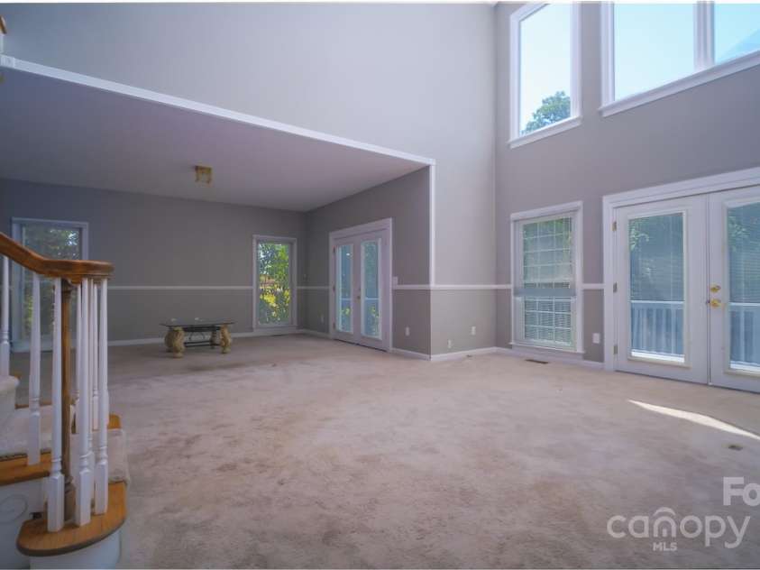 6620 Amos Smith Road, Charlotte, NC 28214.  MLS# CAR4276236, YatesRealty ID 24876. 
