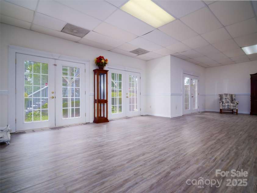 6620 Amos Smith Road, Charlotte, NC 28214.  MLS# CAR4276236, YatesRealty ID 24876. 