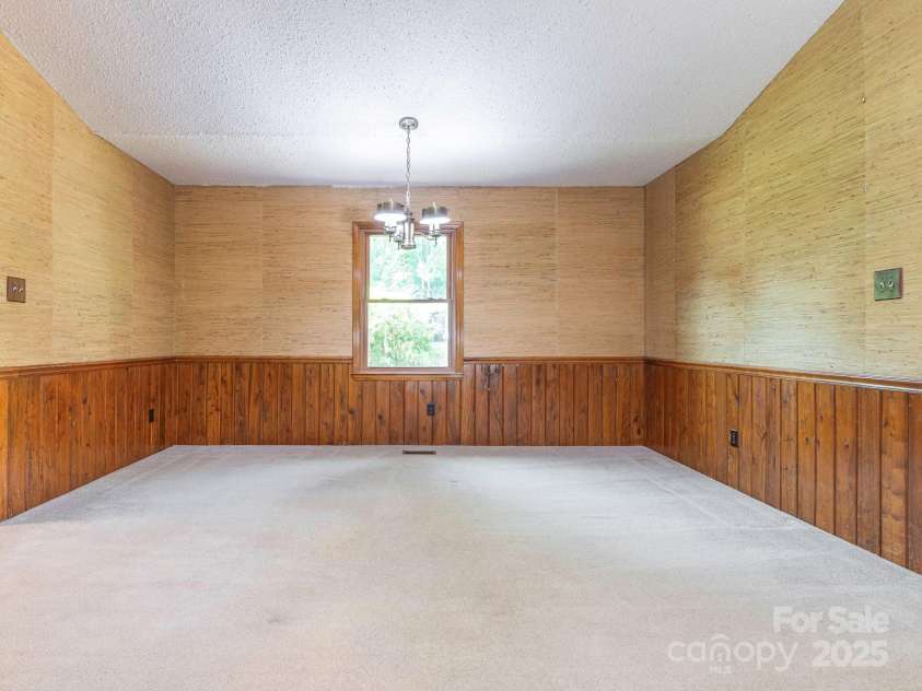 2222 Hearthstone Drive, Gastonia, NC 28056.  MLS# CAR4256250, YatesRealty ID 24878. Dining Room