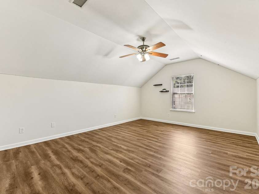2632 Windsor Chase Drive, Matthews, NC 28105.  MLS# CAR4304091, YatesRealty ID 24879. Bonus/Bedroom