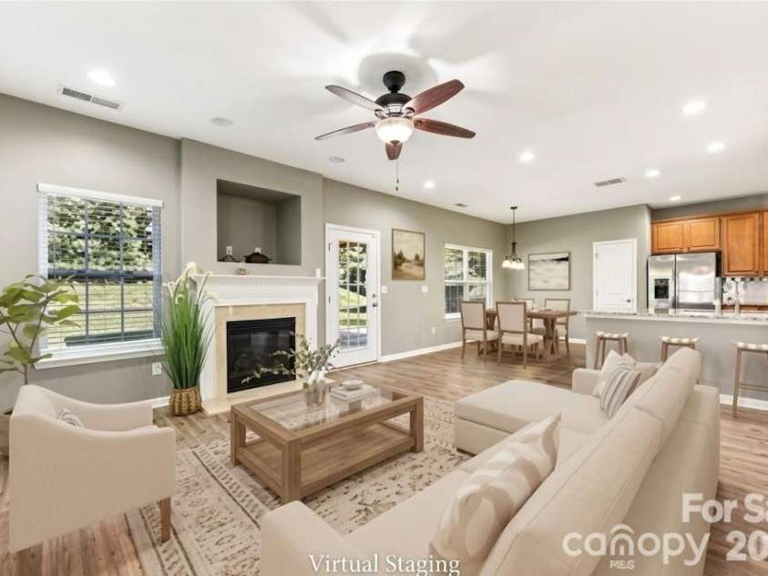 2632 Windsor Chase Drive, Matthews, NC 28105.  MLS# CAR4304091, YatesRealty ID 24879. Virtually Staged
