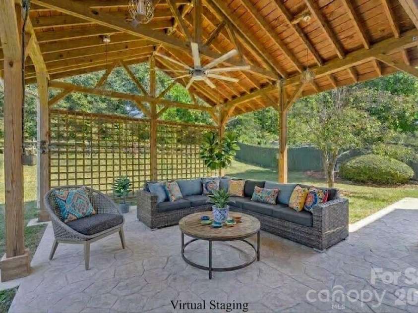2632 Windsor Chase Drive, Matthews, NC 28105.  MLS# CAR4304091, YatesRealty ID 24879. Virtually Staged