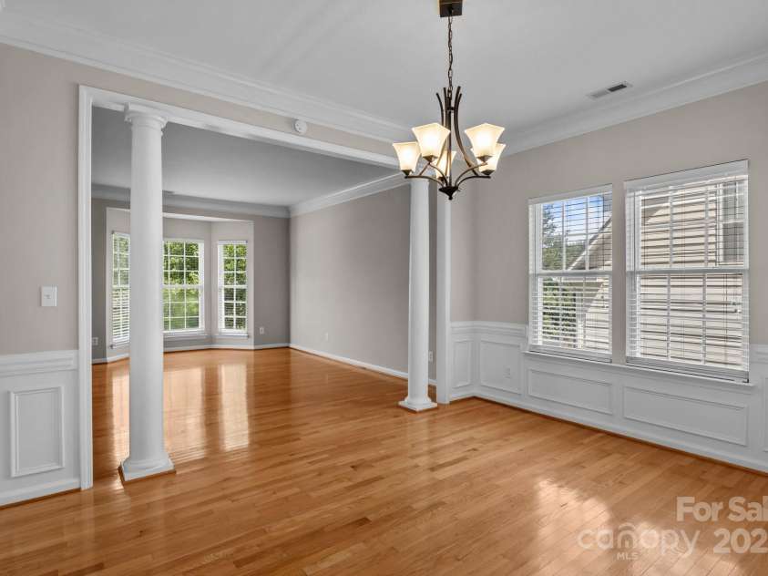 4519 Rock Stream Drive, Charlotte, NC 28269.  MLS# CAR4272079, YatesRealty ID 24879. 