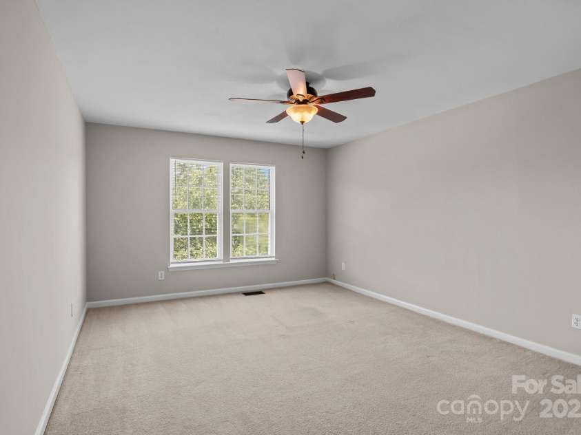 4519 Rock Stream Drive, Charlotte, NC 28269.  MLS# CAR4272079, YatesRealty ID 24879. 