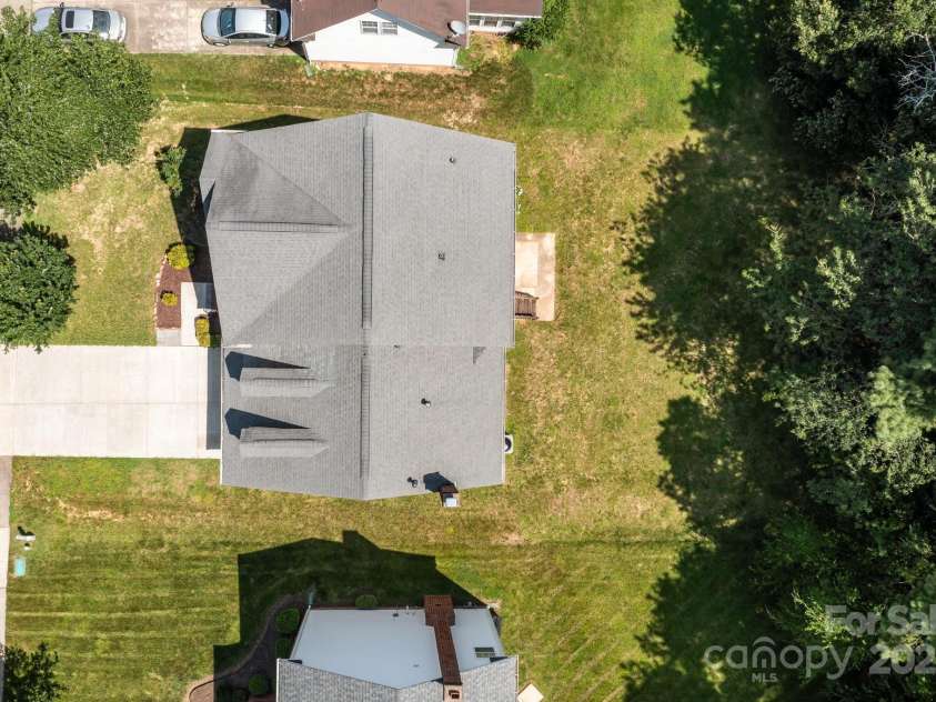 4519 Rock Stream Drive, Charlotte, NC 28269.  MLS# CAR4272079, YatesRealty ID 24879. 