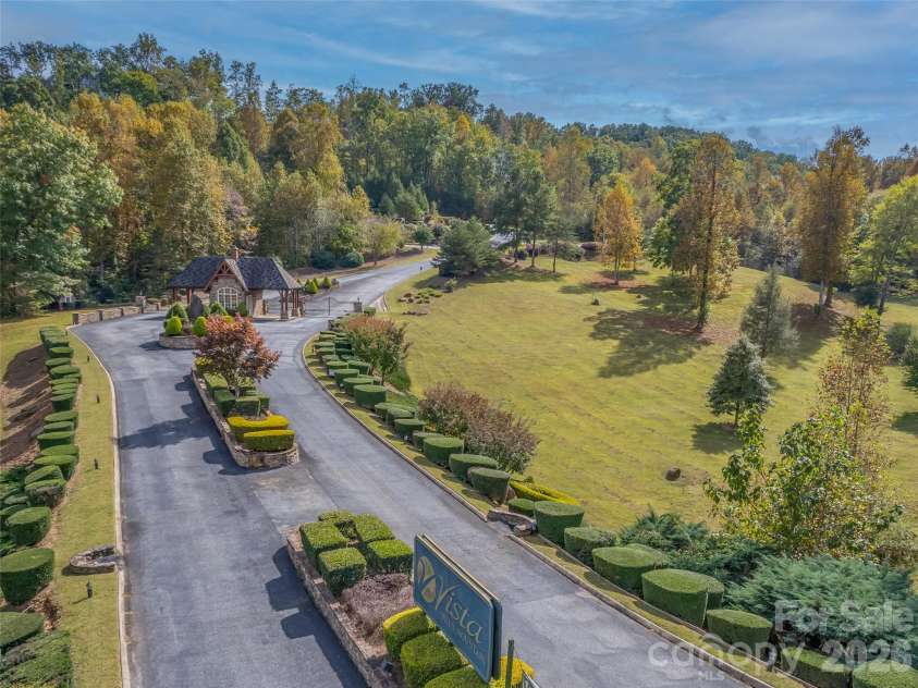 146 Red Hawk Knoll, Lake Lure, NC 28746.  MLS# CAR4334221, YatesRealty ID 2488. Grand entrance to Vista at Bills Mountain gated community