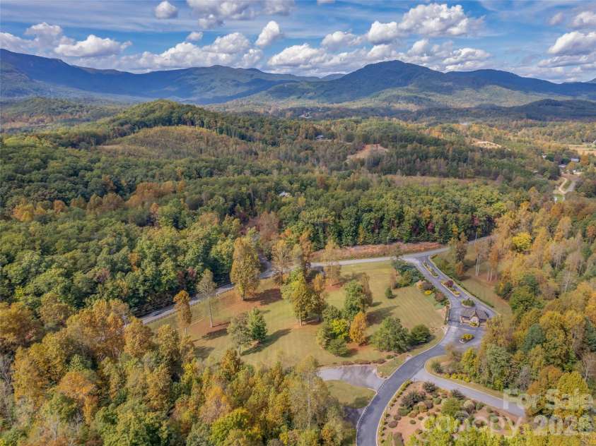 146 Red Hawk Knoll, Lake Lure, NC 28746.  MLS# CAR4334221, YatesRealty ID 2488. Views