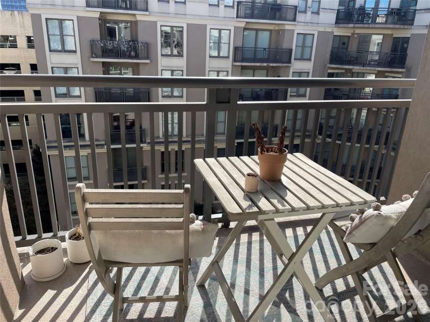 718 Trade Street, Charlotte, NC 28202.  MLS# CAR4393877, YatesRealty ID 2488. 