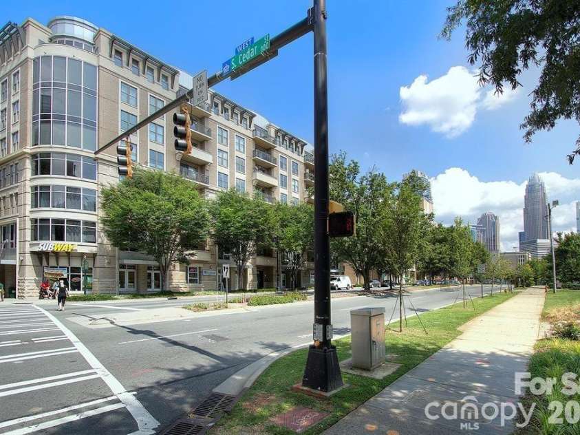 718 Trade Street, Charlotte, NC 28202.  MLS# CAR4393877, YatesRealty ID 2488. 