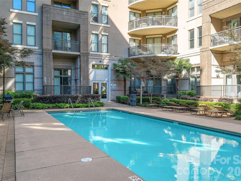 718 Trade Street, Charlotte, NC 28202.  MLS# CAR4413572, YatesRealty ID 2488. 