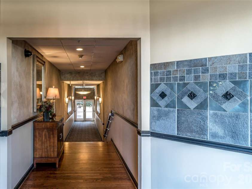 718 Trade Street, Charlotte, NC 28202.  MLS# CAR4413572, YatesRealty ID 2488. 